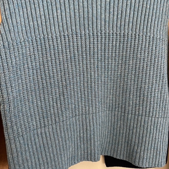 CAbi Turn Back Collared Color Block Cardigan | M - Picture 7 of 8